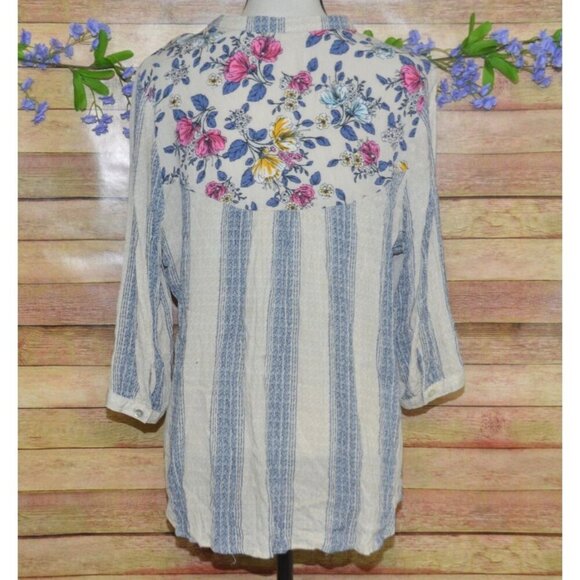Hope Springs Ladies Floral Striped V-Neck 1/4 Button Up Blouse Size L 3/4 Sleeve - Picture 6 of 10